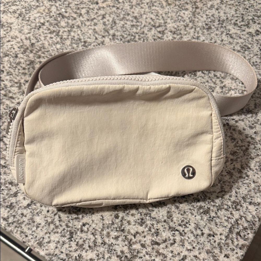 lululemon athletica Beige Belt Bag